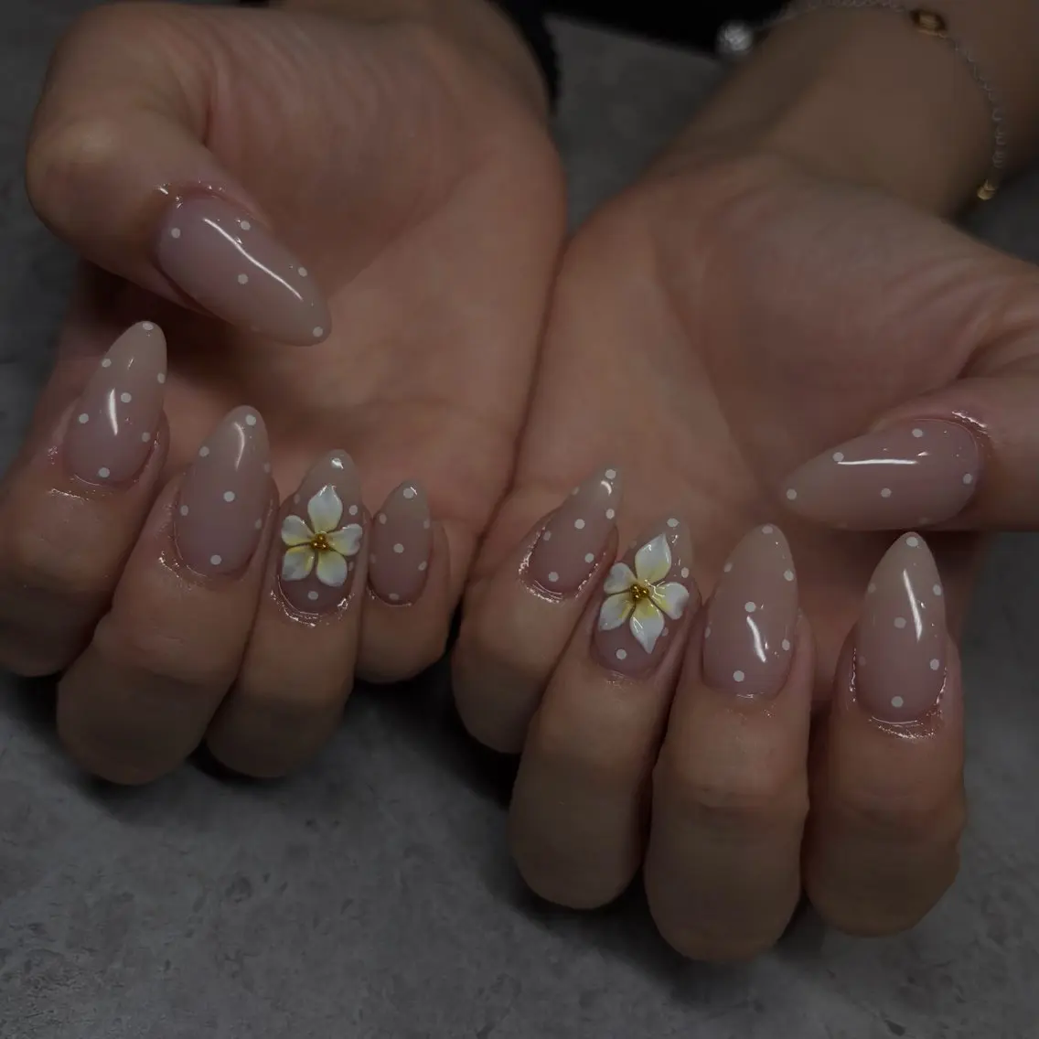 ネイル アートネイル ハンドネイル IROHA NAIL 横山佳那のネイルデザイン