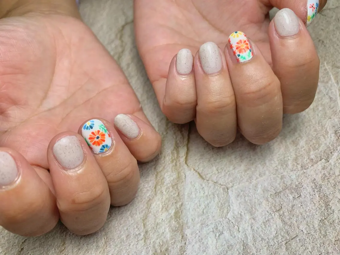ネイル ハンドネイル nail room Ly'leaのネイルデザイン