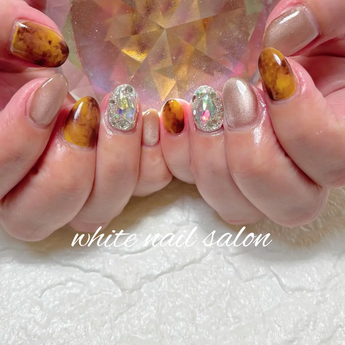 ネイル フットネイル 持ち込み ハンドネイル white nail salonのネイルデザイン