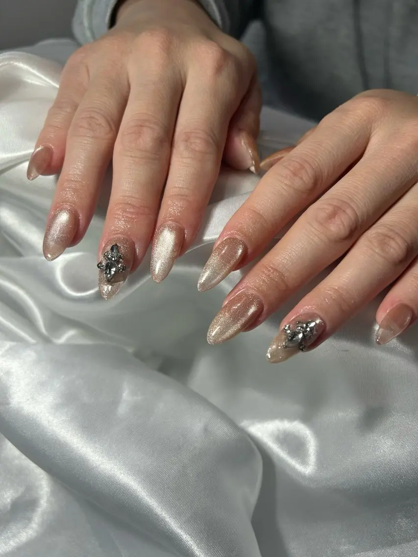 ネイル ハンドネイル nailroom‪ sb‪‪𓈒𓂂𓏸のネイルデザイン
