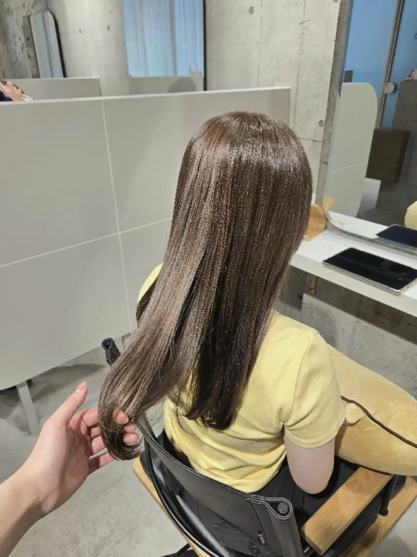 カラー アッシュ ベージュカラー オレンジ ヘアカラー SHOKO ／Belleのヘアスタイル