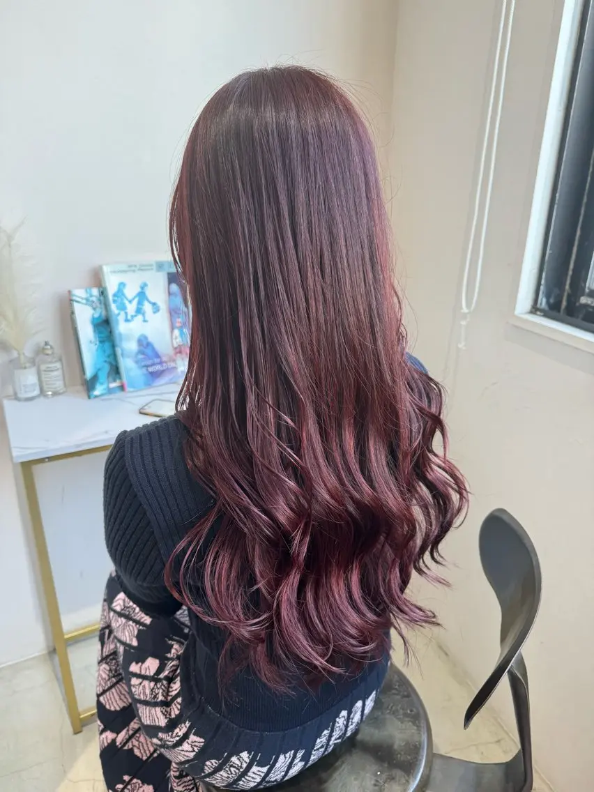 ロング カラー ブリーチ ダブルカラー ブリーチなしカラー ピンクカラー バイオレットカラー &SONS 小林亨のヘアスタイル