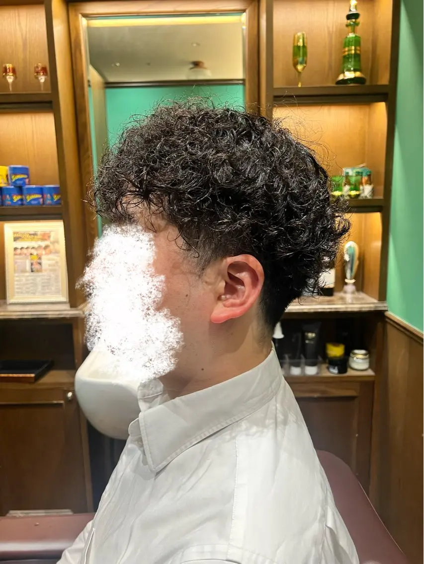 セミロング 秋山 琳太のヘアスタイル