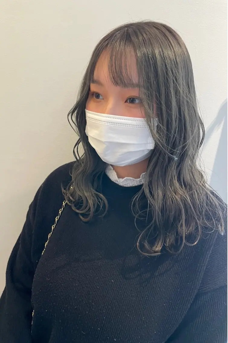 ミディアム カラー ヘアカラー 山本 愛永のヘアスタイル