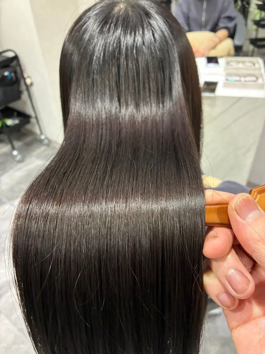 ロング 縮毛矯正 大山 透輝のヘアスタイル