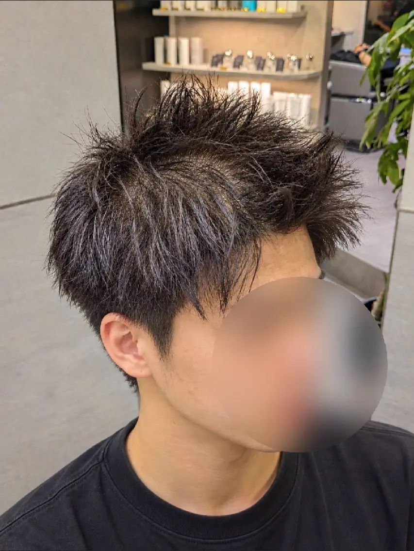ショート SEPIA_ 佐々木のヘアスタイル