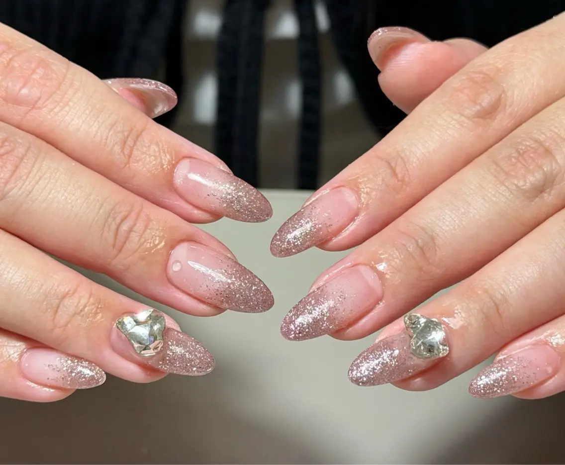 ネイル ハンドネイル 🍑 momo_nailのネイルデザイン