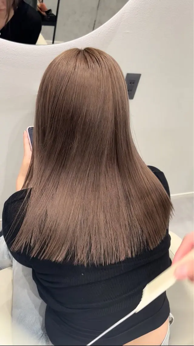 カラーに悩んでいる方◯の写真