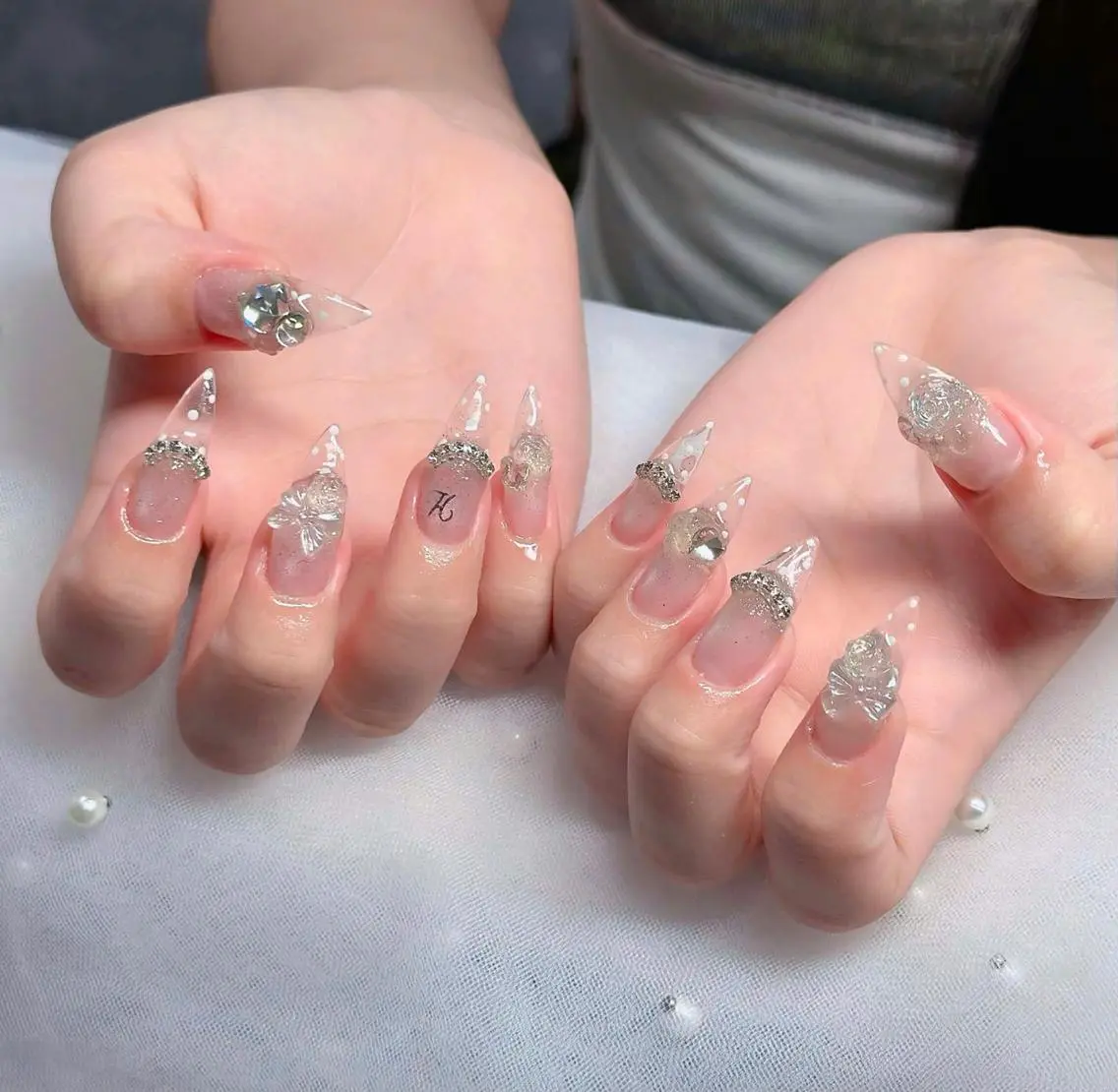 ネイル フレンチネイル ジェルネイル ハロウィン 韓国ネイル マグネットネイル ハンドネイル Hbaby nailのネイルデザイン