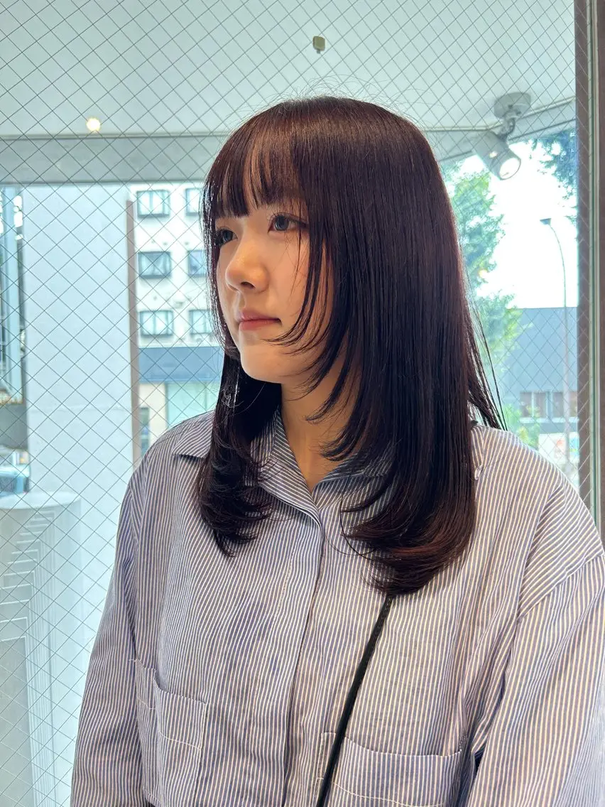 セミロング カット ヘアカラー 暖色カラー🍒🌷 hitomiのヘアスタイル
