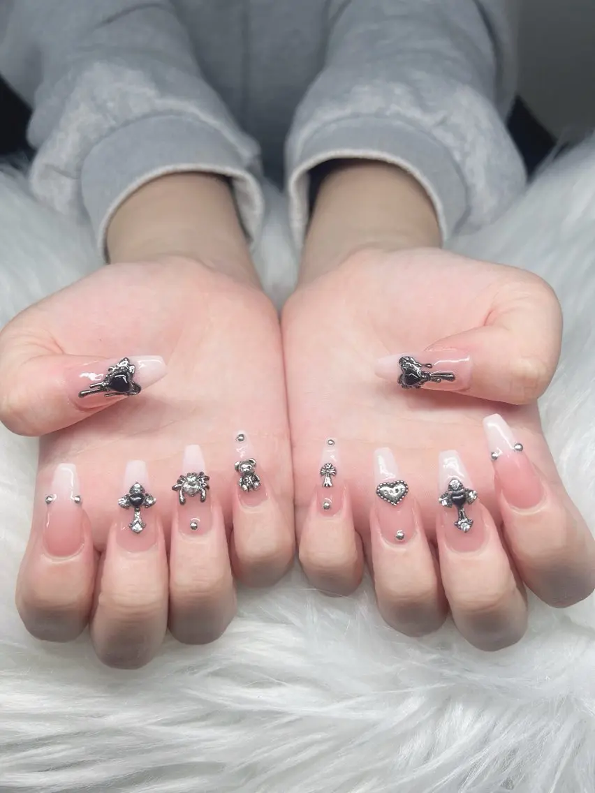 ネイル ハンドネイル Lee Nails チップ長さだし専門店のネイルデザイン