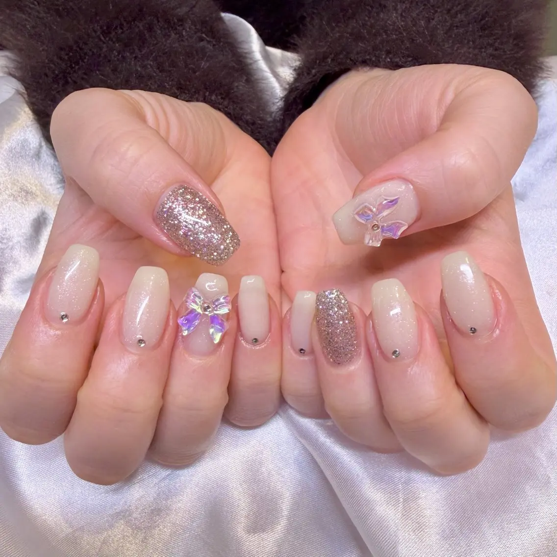 ネイル ガーリー リボン ハンドネイル nail salon e'mu💐のネイルデザイン
