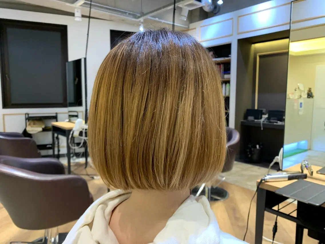 ショート ワンレンボブ ボブ ショートヘア トクシ ーのヘアスタイル