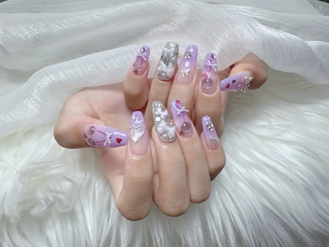 ネイル 韓国ネイル 水色 マグネットネイル ニュアンスネイル オフィスネイル ハンドネイル Hana Rose Nailのネイルデザイン