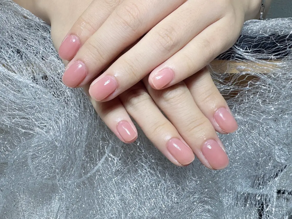ショート ハンドネイル 浅野 奏恵のネイルデザイン