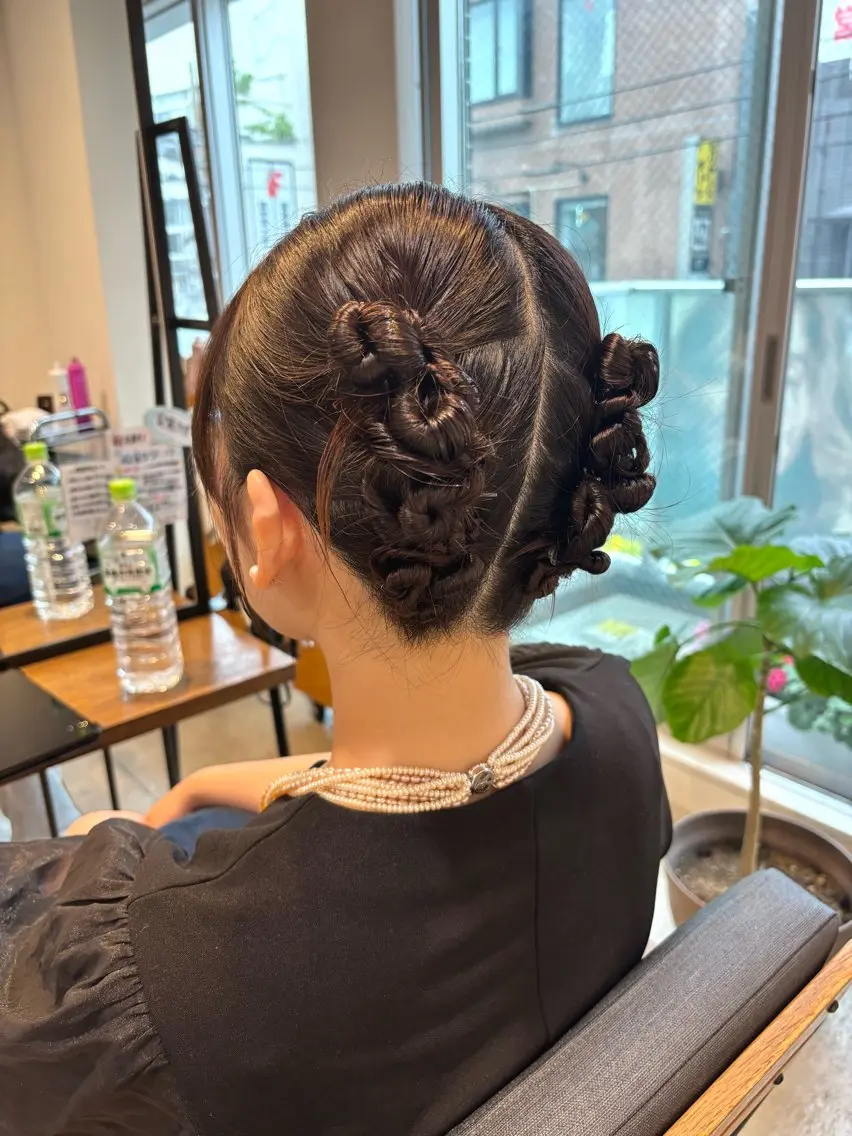 ミディアム ヘアアレンジ ヘアセット 透明感カラー💎前髪 顔まわり/小由葵のヘアスタイル