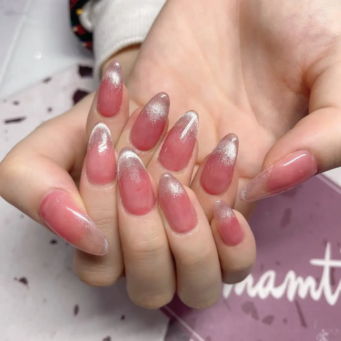 ネイル ハンドネイル H3 NAIL エミのネイルデザイン