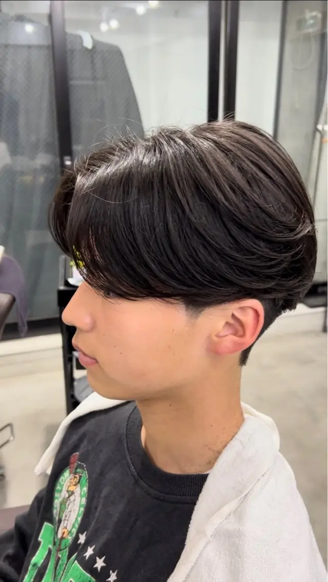 ショート カット 縮毛矯正 曲がる縮毛 フェザー ニュアンス  佐々木のヘアスタイル