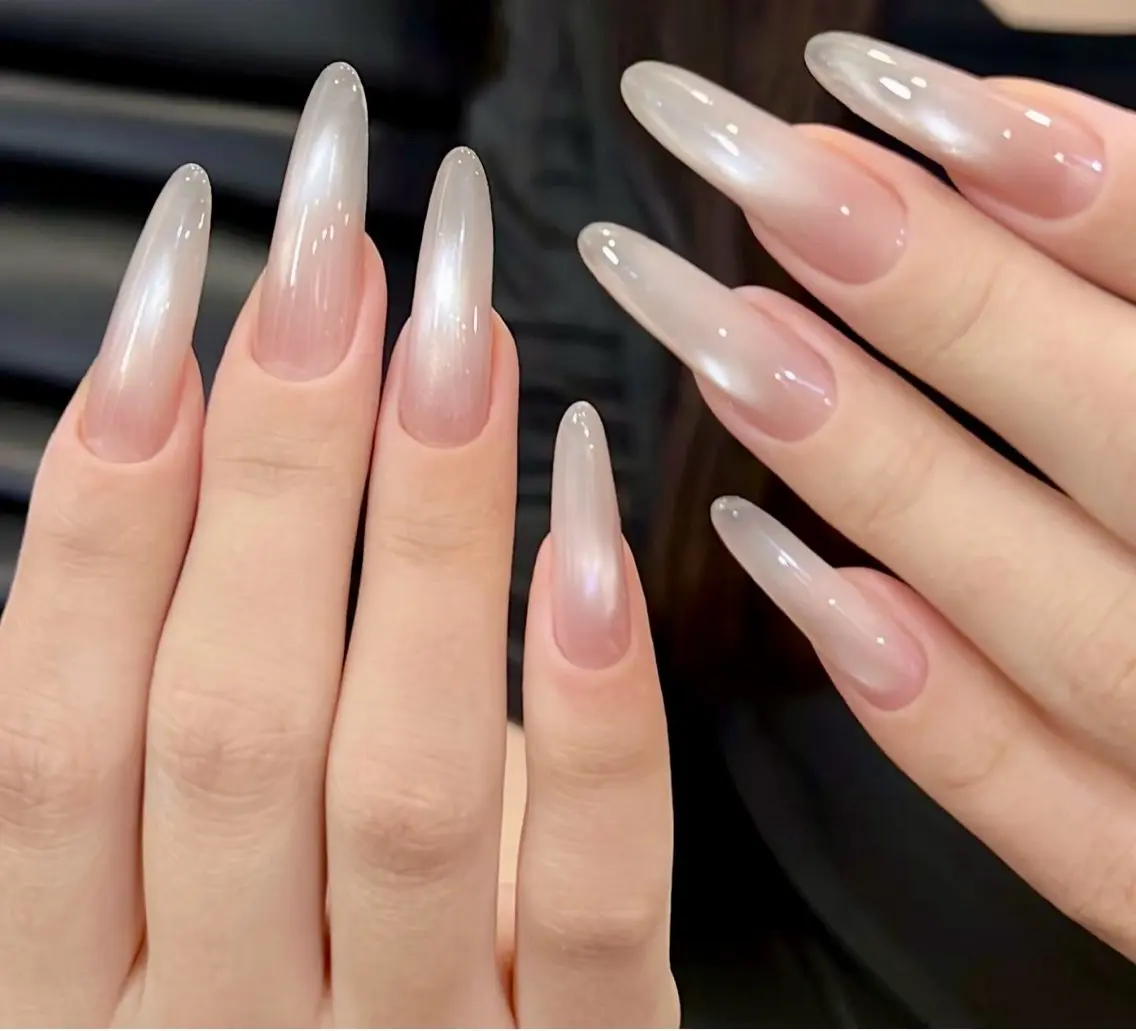 チップ長さだし10本+キラキラ✨マグネット🧲オフなしの写真