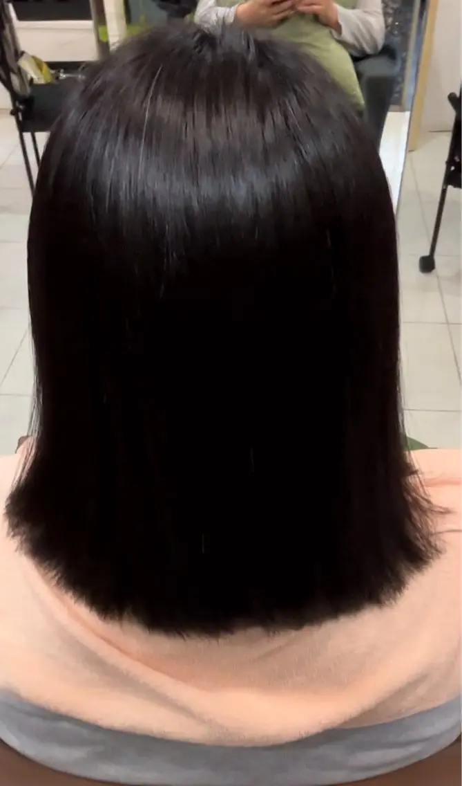 ミディアム 高橋 凜音のヘアスタイル