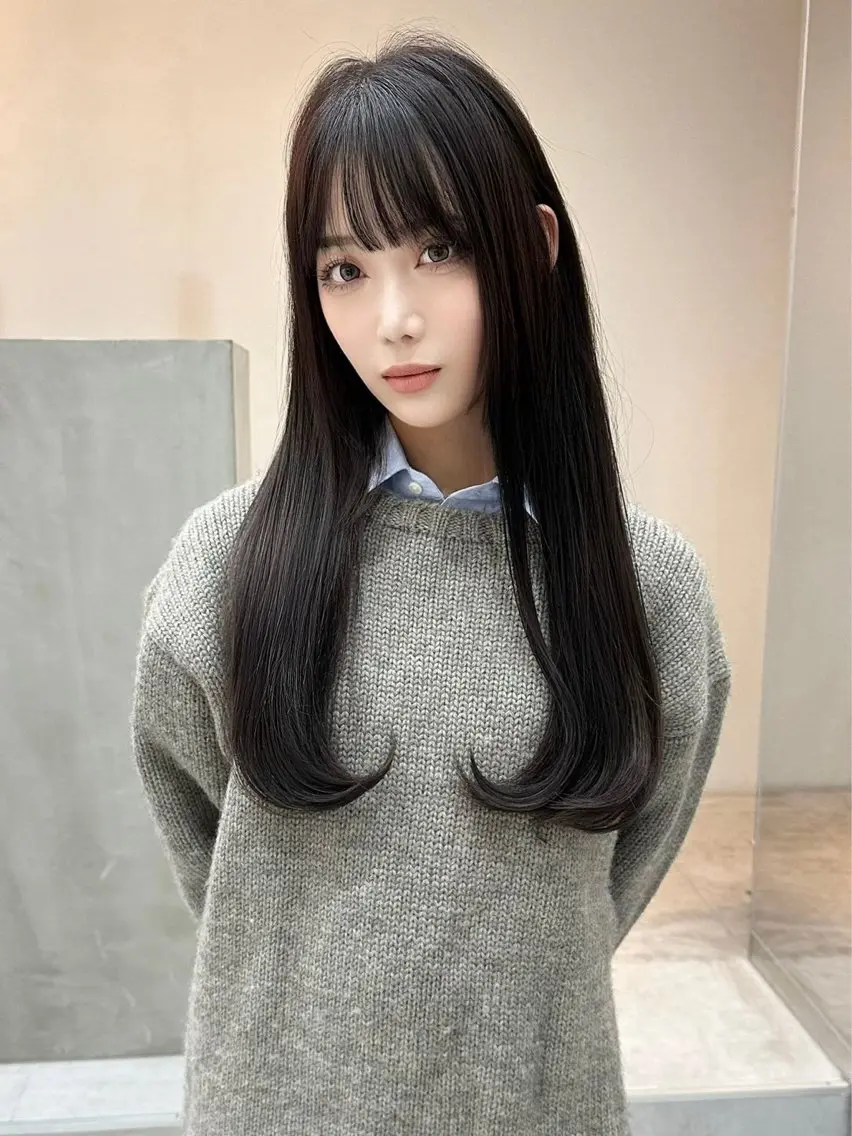 ロング 艶髪ヘア🤍/ 透明感himiのヘアスタイル