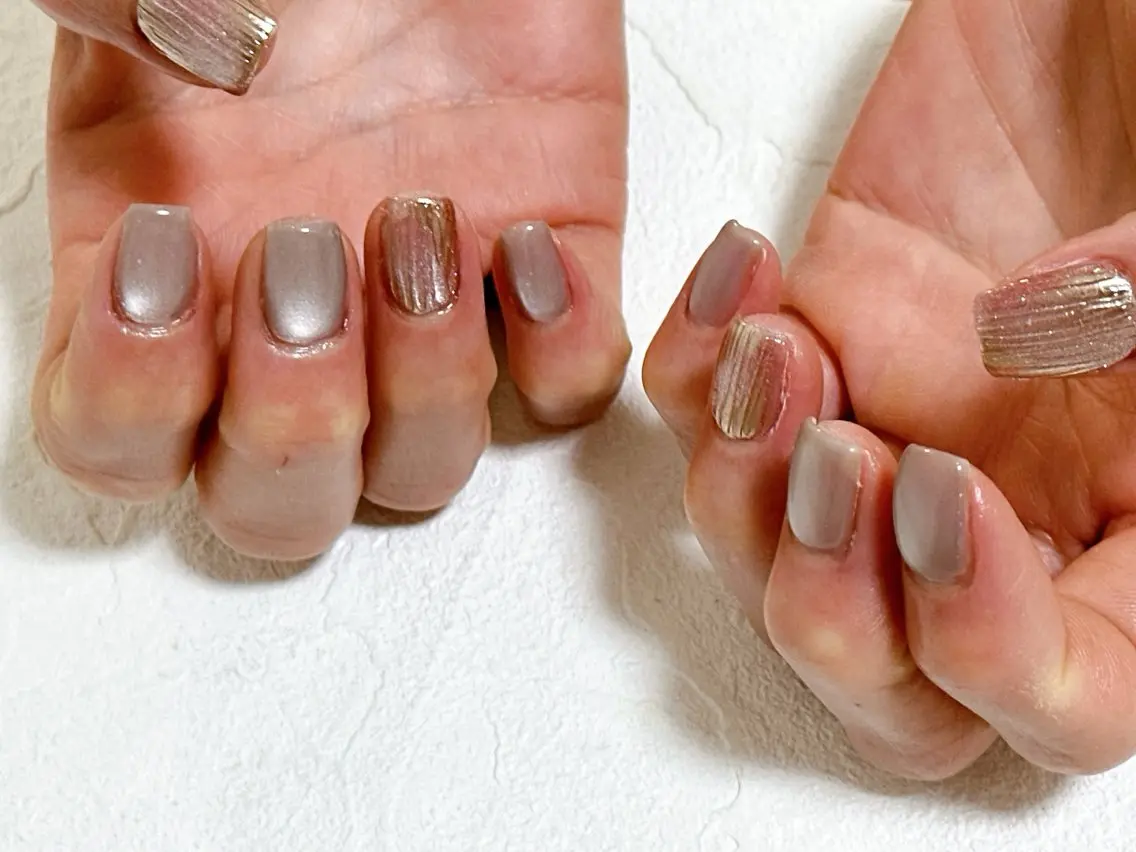 ネイル オーロラネイル フラワーネイル フットネイル フレンチネイル ジェルネイル ハンドネイル mogunail &blowのネイルデザイン