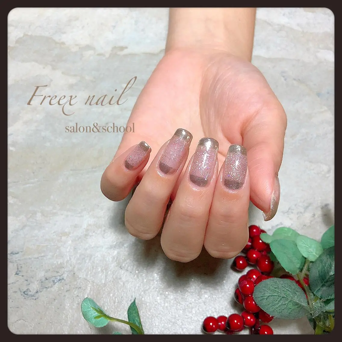 ネイル ミラーネイル ハンドネイル ハンドケア freex nail /ニュアンス/個性派のネイルデザイン