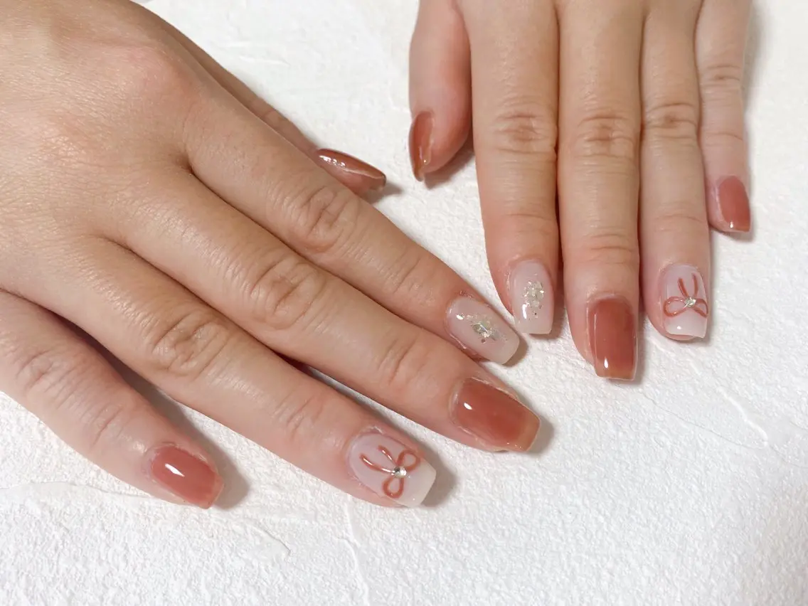 ネイル オーロラネイル フットネイル フレンチネイル ジェルネイル 韓国ネイル ハンドネイル kiki nail たまプラーザのネイルデザイン