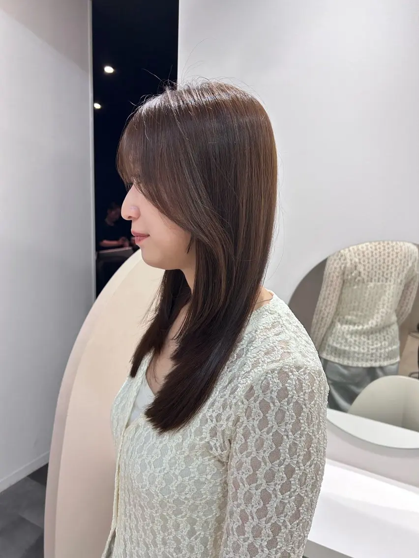 セミロング レイヤーカット カット ヘアカラー パーマ 縮毛矯正 トリートメント ヘアセット 縮毛矯正/KEI/ ブリーチ縮毛矯正のヘアスタイル