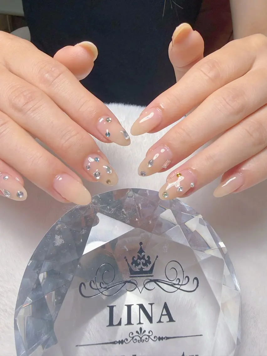 ネイル Lina  nail beautyのネイルデザイン