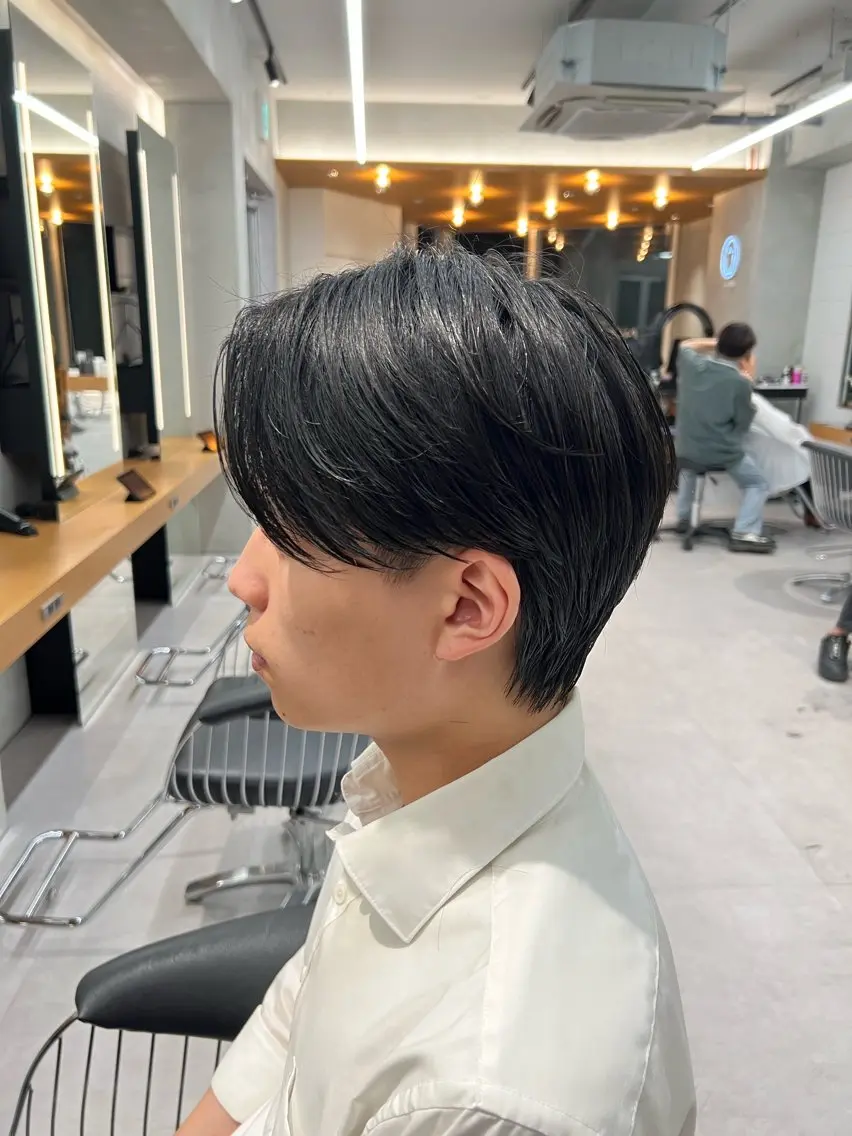 ショート パーマ カット パーマ 豊崎 佑輔のヘアスタイル