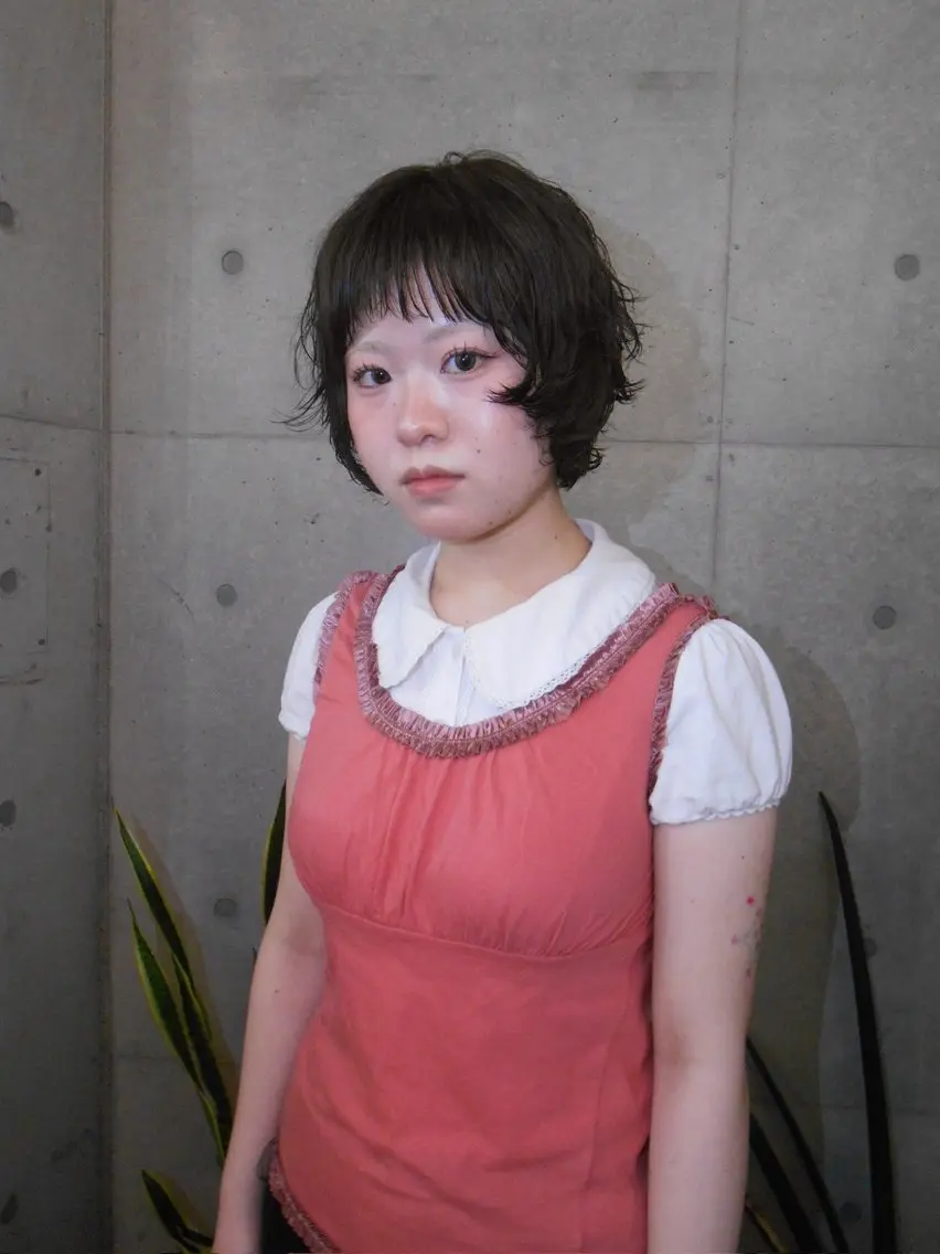 ショート カラー パーマ ヘアカラー 佐野 りおんのヘアスタイル