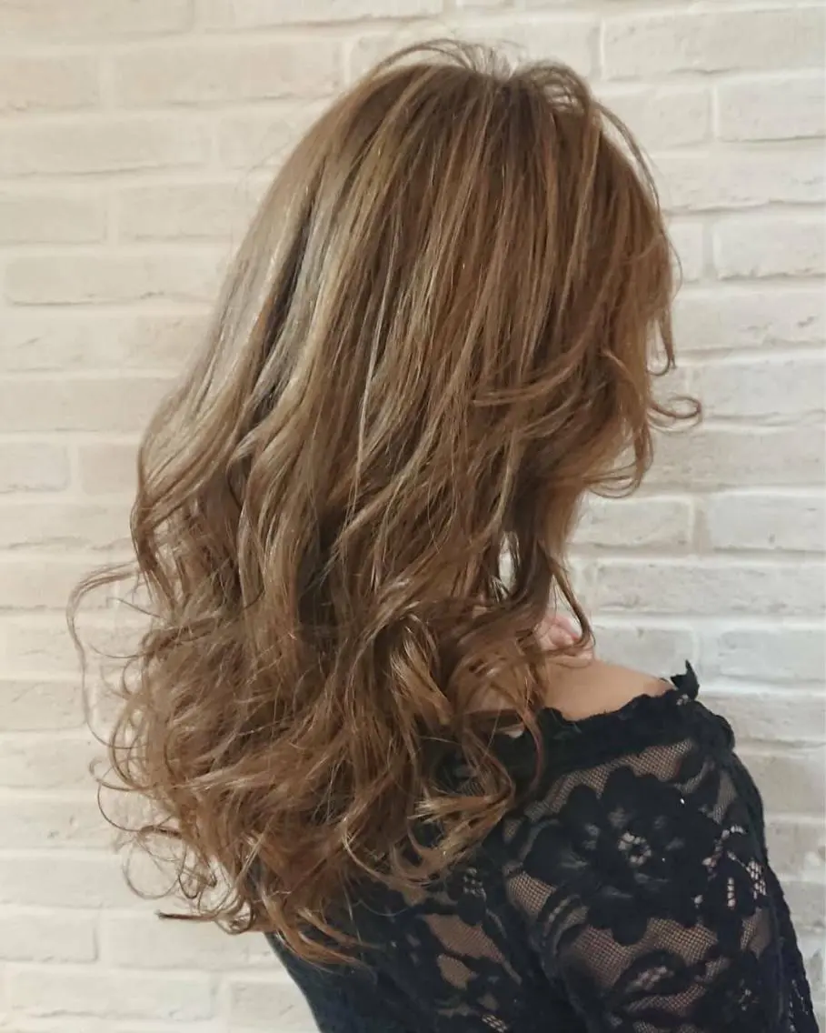 ケアブリーチ×アディクシーorTHROWカラー×ハホニコＴＲ×前髪カット✂︎の写真