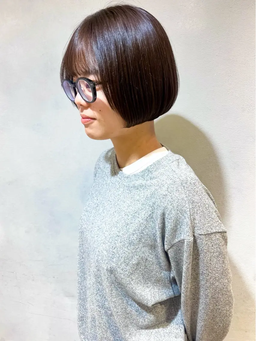 ショート カラー カット ヘアカラー トリートメント 地毛風ストレート ミニボブ🌷江梨🍎のヘアスタイル