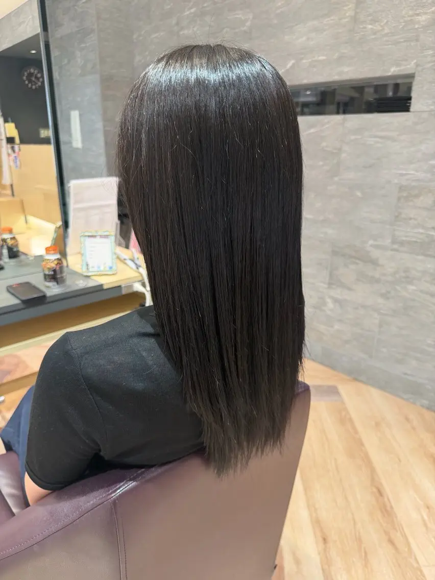 ロング カラー 中村 優奈のヘアスタイル