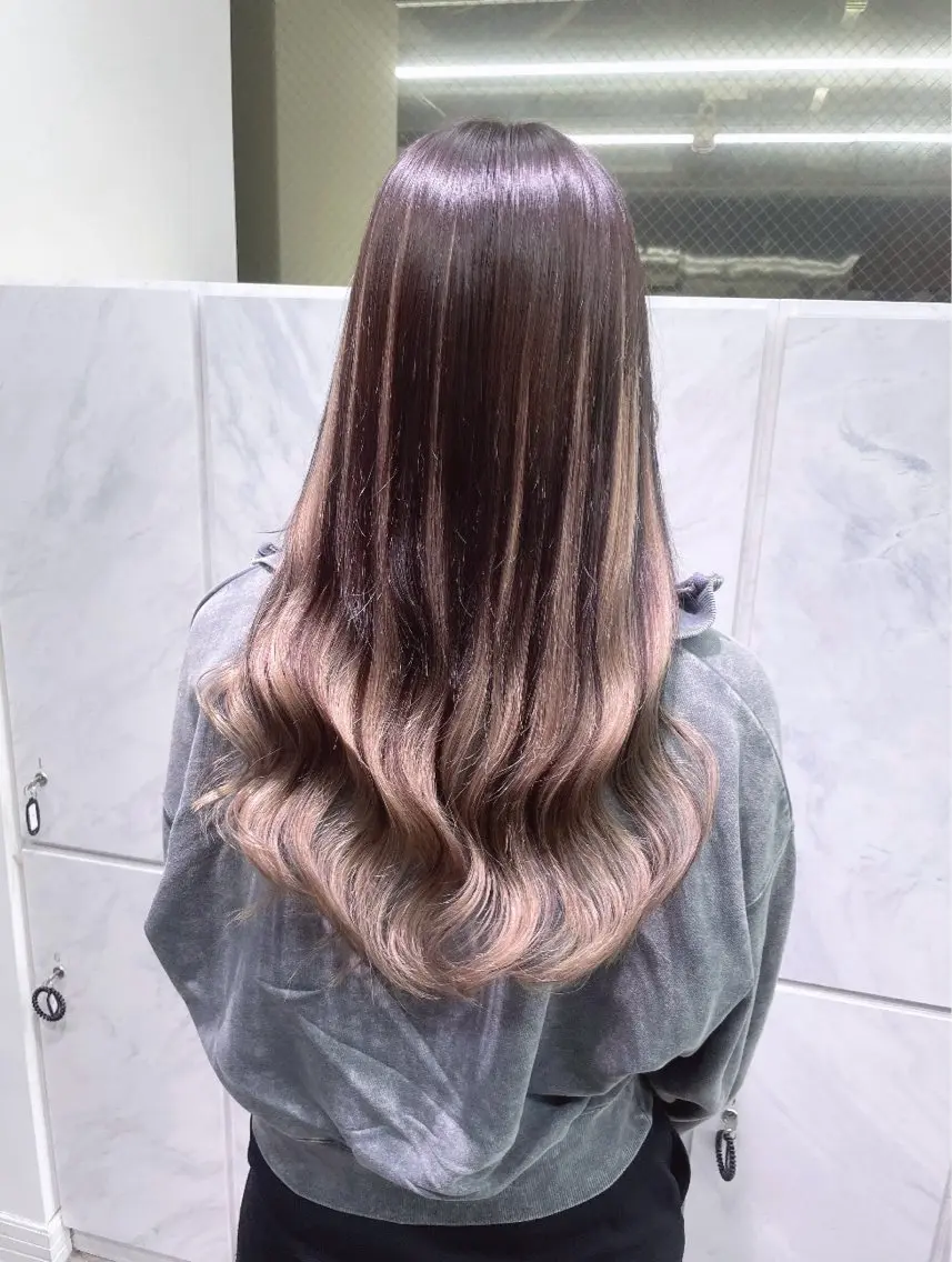ロング カット ヘアカラー エクステ 🦋プルエクステ ARISA🦋のヘアスタイル