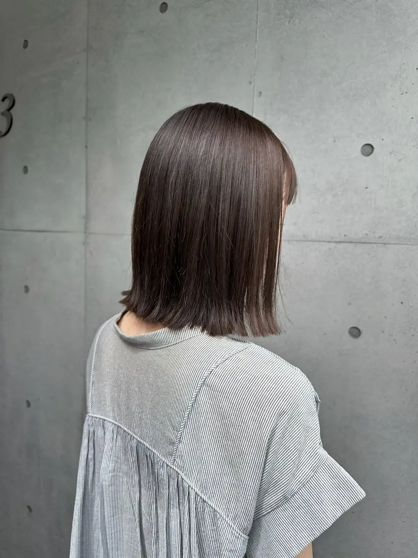 ミディアム アッシュ カット ヘアカラー トリートメント kei_____ SALOWINのヘアスタイル