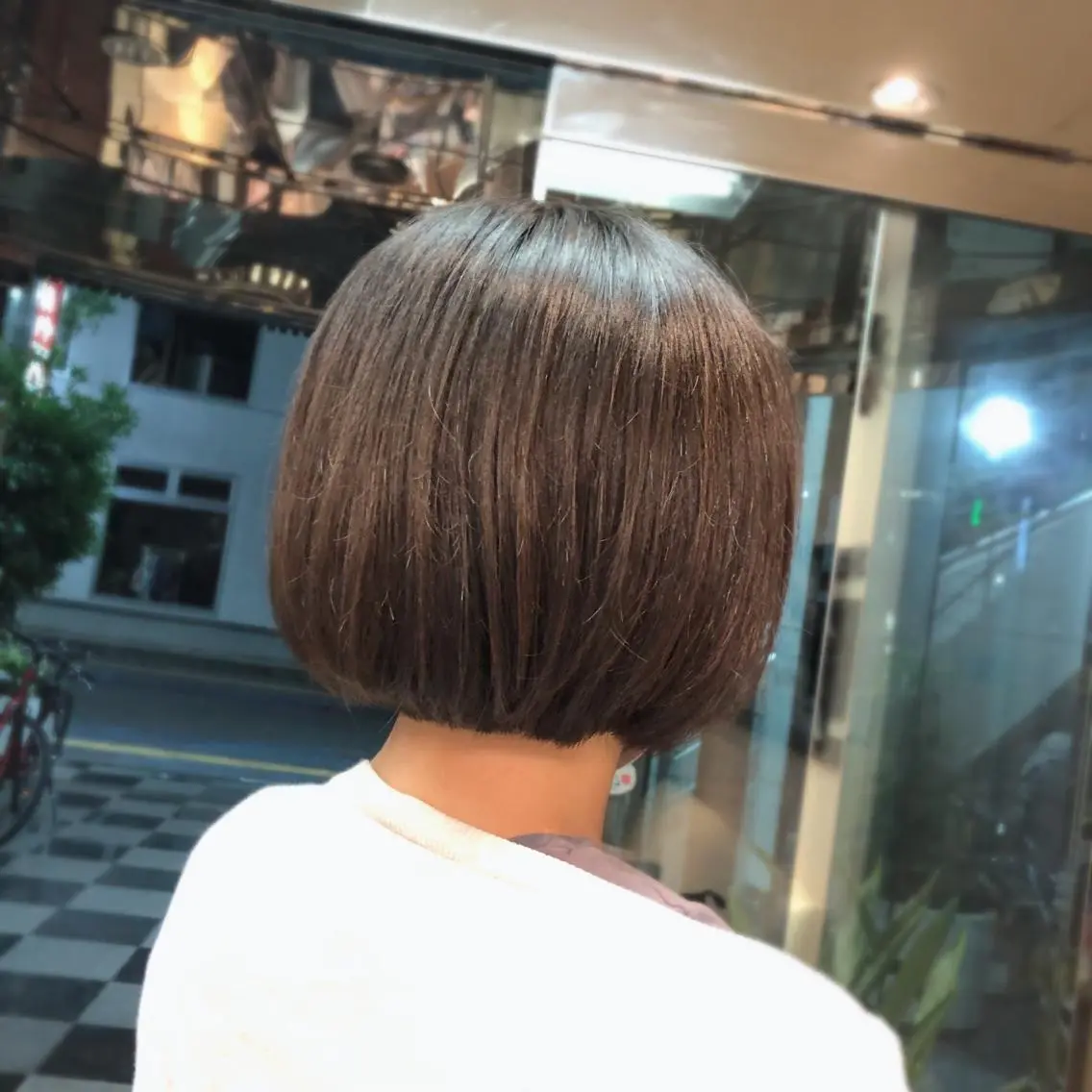 ショート カラー ヘアカラー トリートメント 山崎 絵莉香のヘアスタイル