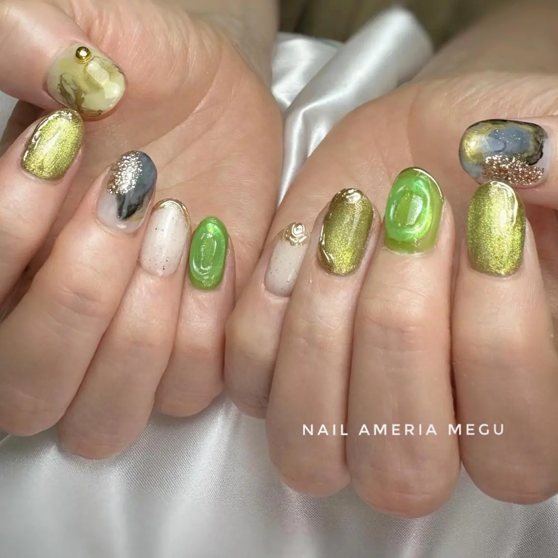 ハンド✋オフ有🖊❤️デザイン10本❤ショートネイル/仕上がりの自爪が4ミリまで*持ち込み画像参考可・無料パーツ乗せ放題の写真