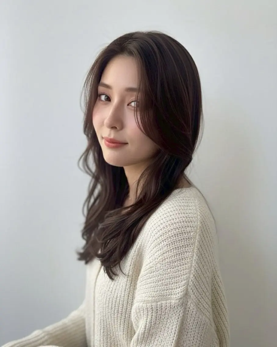 セミロング カラー ヘアアレンジ ベージュカラー ブリーチ グレージュ ブリーチなしカラー オリーブベージュ 【代表】 たき〜のヘアスタイル