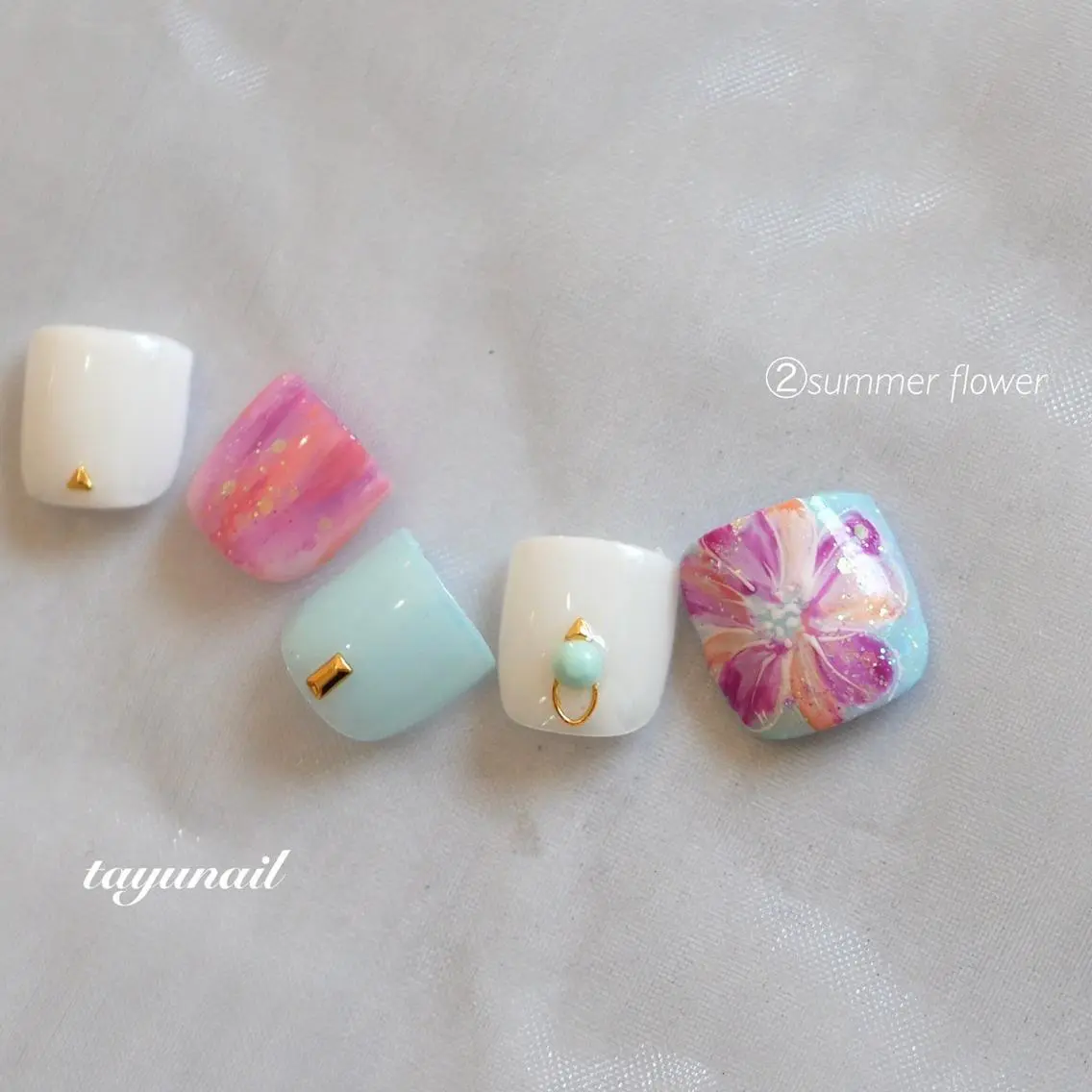 ネイル アートネイル ブルー フットネイル ジェルネイル パラジェル フットネイル ネイルサロン 【たゆnail】のネイルデザイン