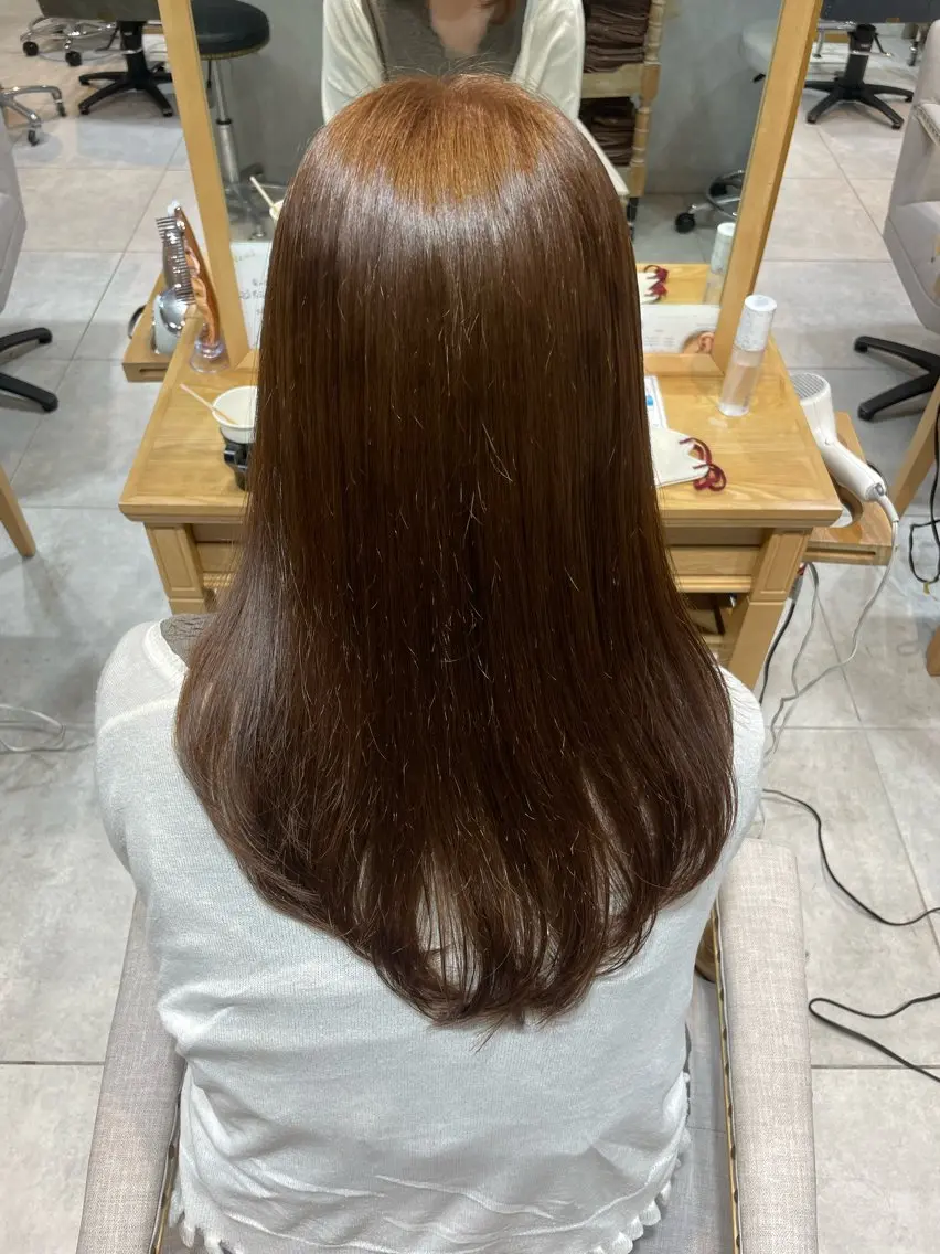 セミロング カラー ヘア&ネイル/ 𝐒𝐄𝐑𝐈のヘアスタイル