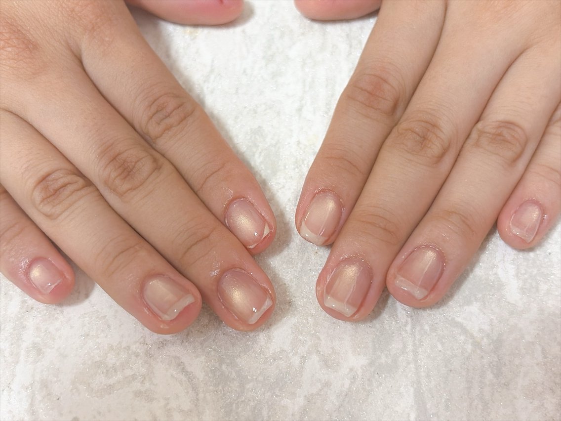 ネイル アニマル柄 オーロラネイル フットネイル フレンチネイル ジェルネイル ハンドネイル mogu nailのネイルデザイン