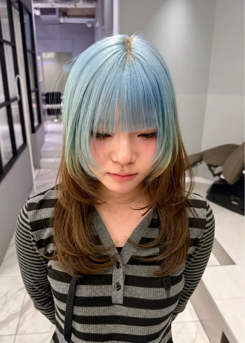 カラー カット ヘアカラー トリートメント ハイトーンレイヤー 顔まわりSOTAのヘアスタイル