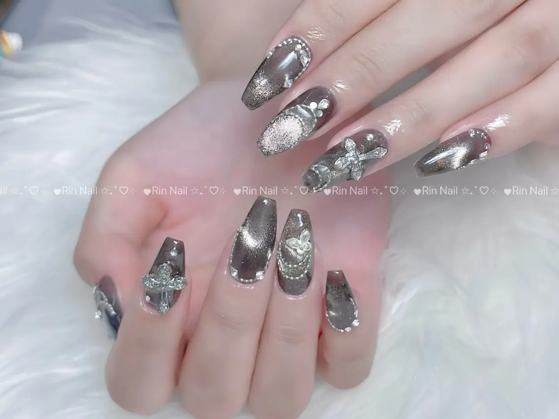 ネイル オーロラネイル ブルー フットネイル ジェルネイル 氷ネイル・うるうるネイル ハンドネイル Rin Nail 新大久保店のネイルデザイン