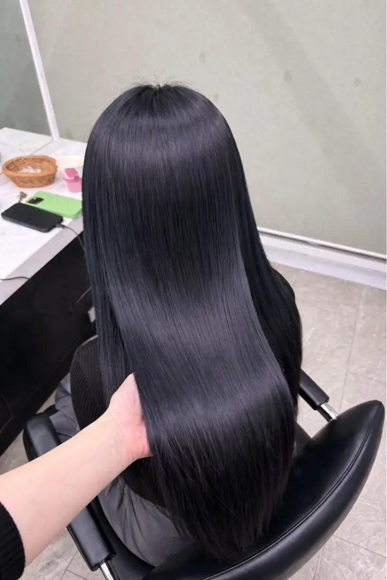 カラー ヘアカラー トリートメント miwa 🖤のヘアスタイル