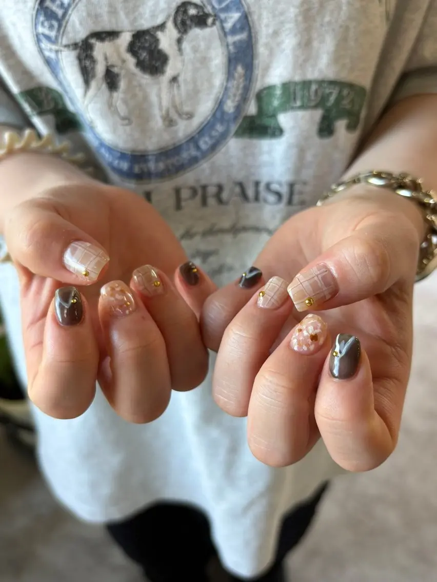 ネイル ハンドネイル GLUCK nail kanamiのネイルデザイン