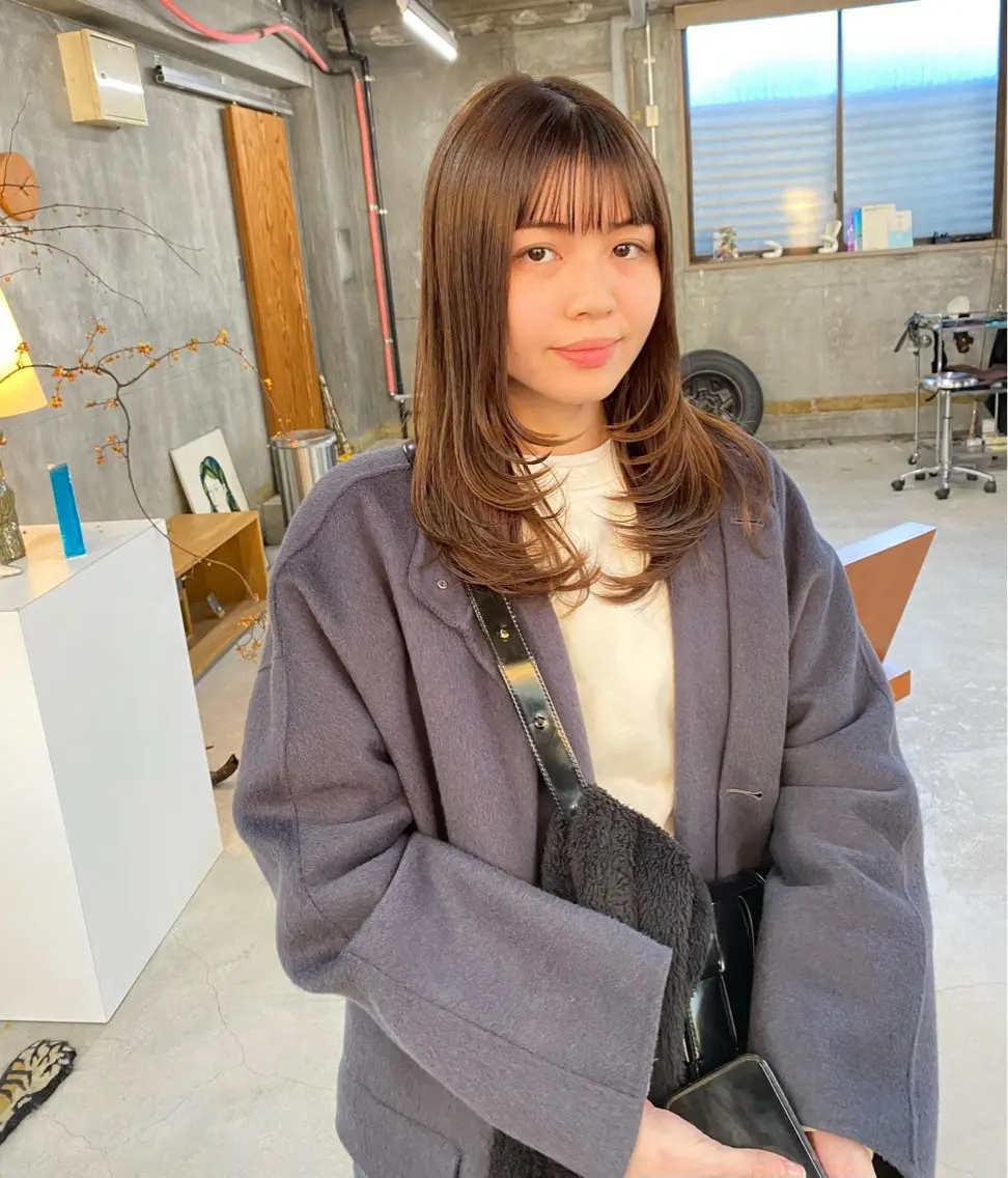 ミディアム カラー カット トリートメント ヨシダ トオルのヘアスタイル