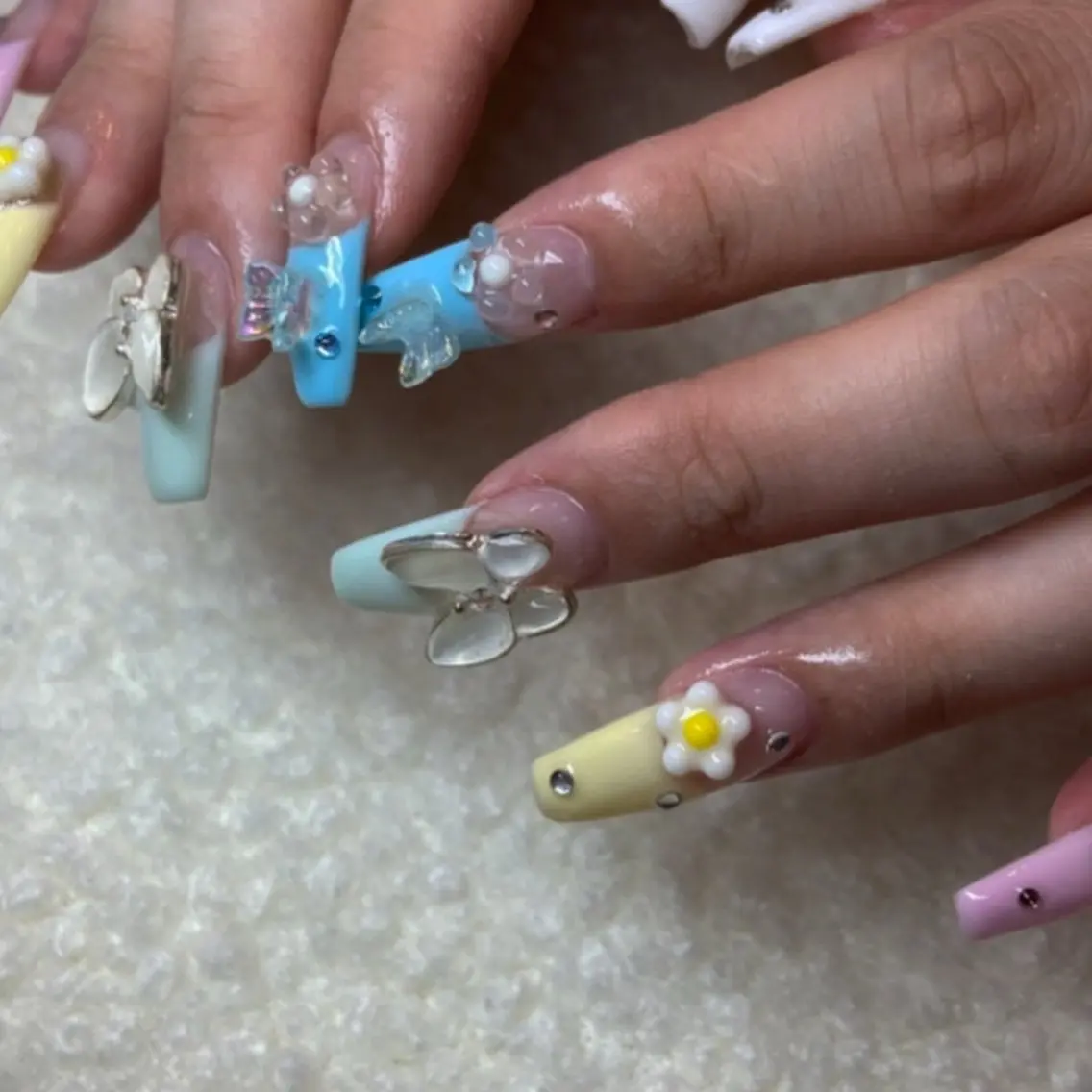 ネイル 💎ラピスラズリ💎 RIONAのネイルデザイン