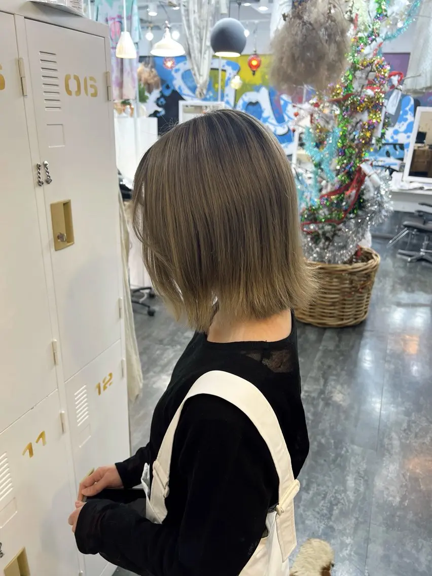 ミディアム カット ヘアカラー トリートメント 【YUIMARL】 TATSUYAのヘアスタイル